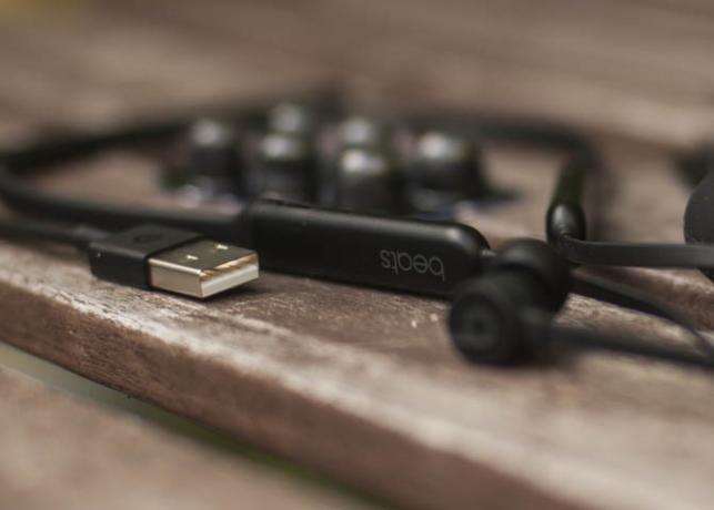 BeatsX áttekintés és ajándék: Mégis az Apple legjobb fülhallgatója? Beatsx tartalmazza