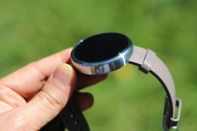 Motorola Moto 360 Android Wear Smartwatch áttekintés és az Giveaway motorola moto 360 android kopás smartwatch áttekintés 9