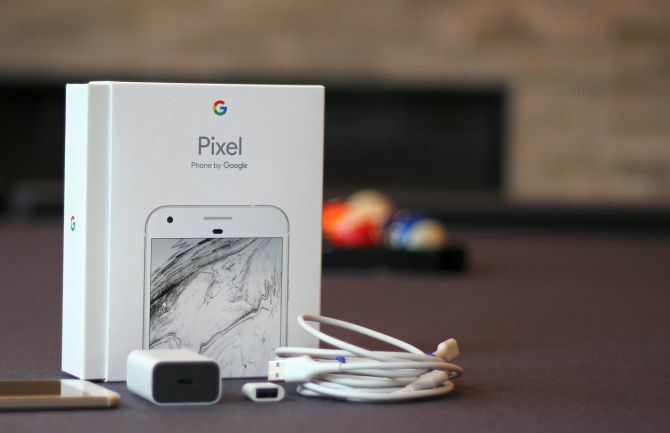 google-pixel-XL-box-and-cucc