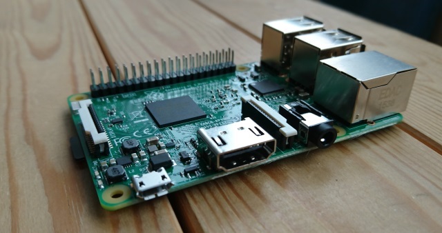 A legjobb málna-pi készletek az első projekthez muo diy rpi3 pcb