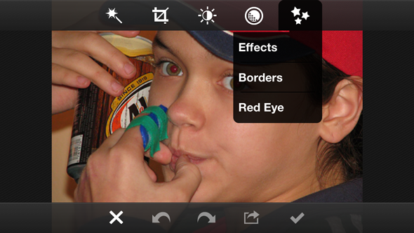 Vigye az iPhone fényképeit a következő szintre az Adobe Photoshop Express [iPhone] cuccokkal