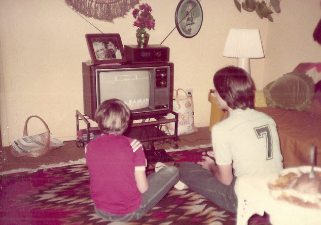 Az internetes archívum lehetővé teszi, hogy retro játékokkal játsszon az atari 2600-as "Console Living Room" játékkal