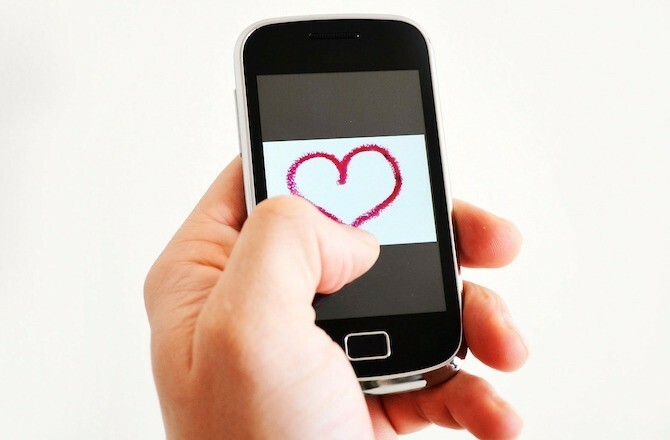 Szív kedvenc mobiltelefonon