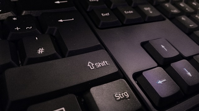 Shift billentyűparancs a Windows 10 rendszerben