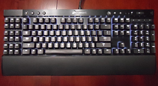 corsair bosszú K95 játék billentyűzet áttekintés