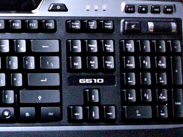 logitech g510 játék billentyűzet