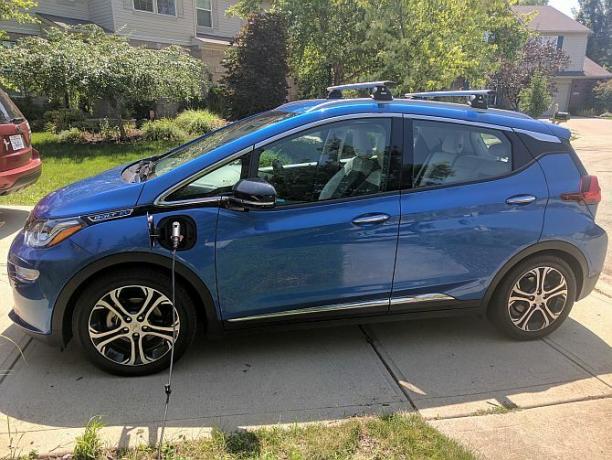 Chevy Bolt EV Hands-On: Úgy tűnik, az elektromos autók nem szopnak többé a Bolt EV8-t
