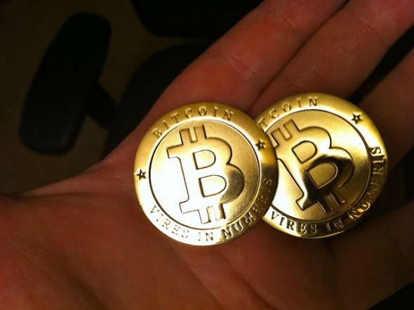 Mit hoz a jövő a virtuális valuták, például a Bitcoin számára? [Te mondtad nekünk] valódi bitcoin érméket