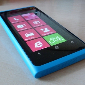 10 oka a Windows Phone 7 vásárlásának [vélemény] muo wp lumia intro