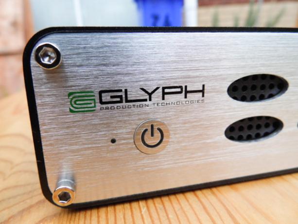 glyph studio - logó