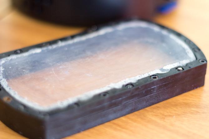 SparkMaker áttekintés: Forradalmian új 300 dolláros gyanta 3D nyomtató... De valójában nem működik a szikragyújtóval szennyezett FEP film